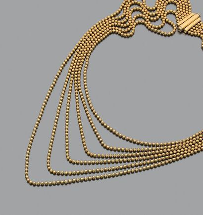 null COLLIER Or jaune 18K (750).
L.: 45 cm env. - Pb.: 61.9 gr
A gold necklace.