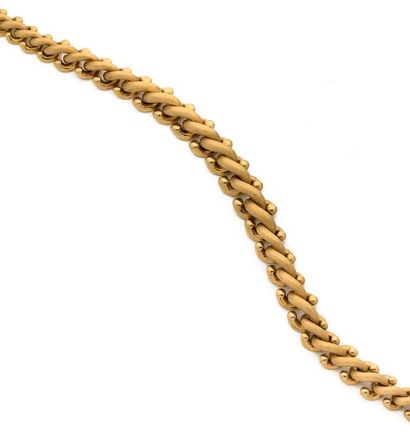 Important COLLIER Or jaune 18K (750).
L.: 43 cm - Pb.: 125.2gr
A gold necklace.