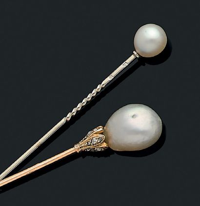 null "PERLE FINE"
Epingle à cravate ornée d'une perle fine forme poire.
Pb.: 3.4...