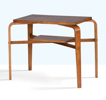 UBUNJI KIDOKORO (XXE) Table
Bambou, bois
Table: 53 x 38 x 66 cm.
Circa 1937
Occasional...