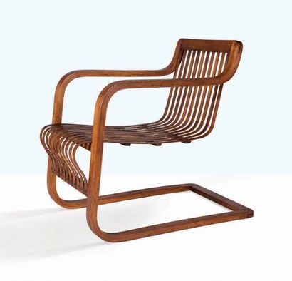 UBUNJI KIDOKORO (XXE) Rare et exceptionnel fauteuil
Bambou, laiton
Fauteuil: 67.5...