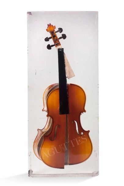 Fernandez ARMAND dit ARMAN (1928-2005) Violon en éventail
Violon et résine, signé...