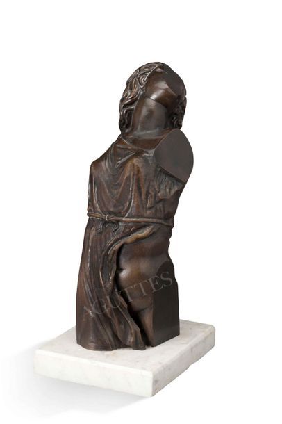 Sacha SOSNO (1937-2013) Femme, 1989
Bronze sur plateau de marbre, signé et daté sur...