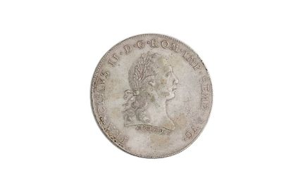null Ratisbonne
François II - 1 thaler - 1793 monnaie convenable avec reste de patine...