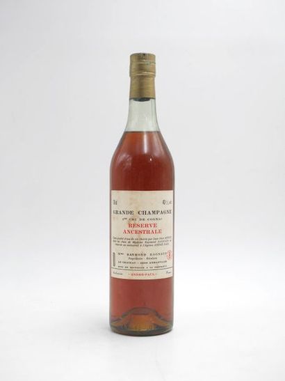 null 1 B COGNAC GRANDE CHAMPAGNE RÉSERVE ANCESTRALE 70 Cl 43% (3,5 cm; e.l.s.) Madame...