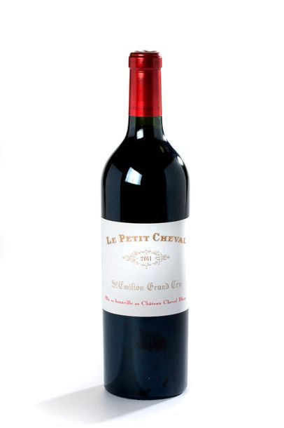 null 1 blle Le Petit Cheval - 2011 - 2nd vin Saint-Emilion