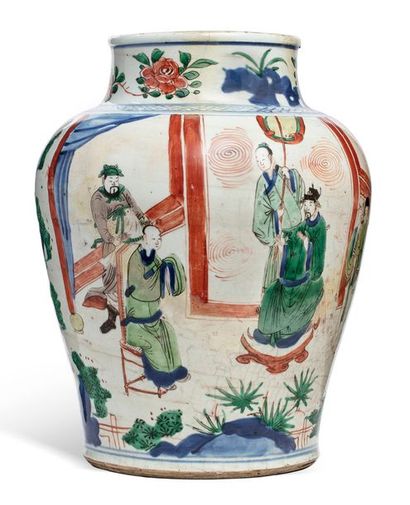CHINE 
Potiche balustre en porcelaine et émaux de la famille verte, à décor d'un...