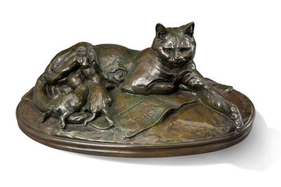 Emmanuel Fremiet (1824-1910) Chatte et ses petits, 1848
Epreuve en bronze patiné...