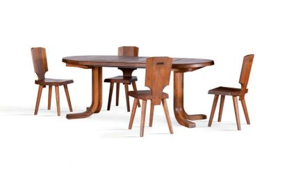 Pierre CHAPO (1927-1986) 
Table dite T40A Orme 72 × 118 cm.; 72 × 220 ×118 cm.
(avec...