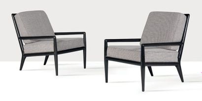 T.H. Robsjohn-Gibbings (1905-1976) Paire de fauteuils
Bois, drap de laine
78 x 66...