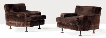 Marco ZANUSO (1916-2001) Paire de fauteuils dits Square
Velours, bois, métal
70 x...