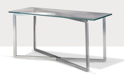 MICHEL BOYER (1935-2011) Table console
Aluminium, verre
71 x 80 x 140 cm.
Rouve,...
