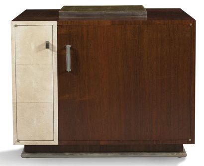 DOMINIQUE - ANDRE DOMIN (1883-1962) & MARCEL GENEVRIERE (1885-1967) Table basse en...