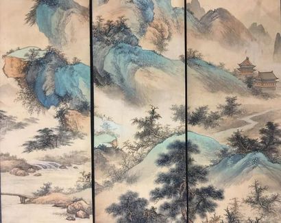 CHINE Lot de trois rouleaux de peintures sur soie avec polychromie, composés d'un...