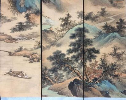 CHINE Lot de trois rouleaux de peintures sur soie avec polychromie, composés d'un...
