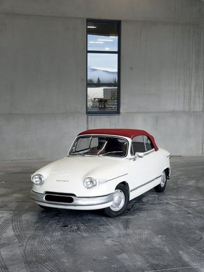 1963 125 exemplaires en 1963
Restauration intégrale de qualité
Rarissime à la vente

Châssis...