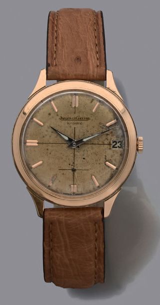 JAEGER LECOULTRE Vers 1950.
Modèle homme en or 18K, automatique.
Cadran argenté,...