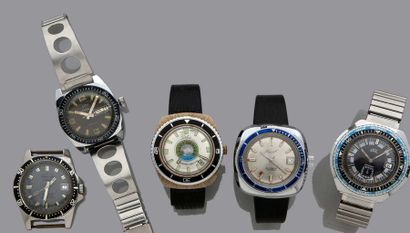 null LOT de 5 montres de Plongée.
Vers 1970