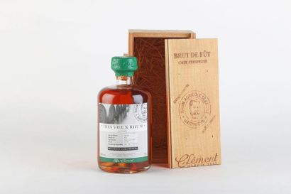 null 1 50 Cl TRÈS VIEUX RHUM AGRICOLE FÛT B0766 CHÊNE AMERICAIN N°230/380 57,8% distillé...