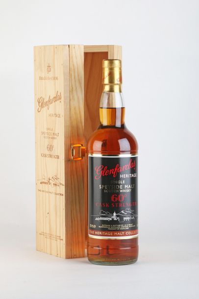 null 1 B WHISKY SINGLE MALT HERITAGE CASK STRENGHT 70 Cl 40% (Caisse Bois) - NM -...