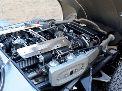 1974 Jaguar Type E série 3 V12 ROADSTER Restauration intégrale chez Provost en 2015
Superbe...