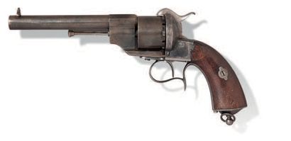 null Revolver Lefaucheux modèle 1858/63.
Lefaucheux Revolver, model 1858/63.
Canon...
