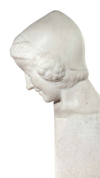 Daniel Joseph BACQUÉ (1874-1947) Tête de jeune femme. Sculpture en marbre blanc,...