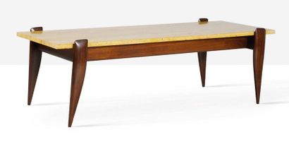 Gio PONTI (1891-1979) Table dite 2137
Noyer, travertin
38 x 152 x 43 cm.
Singer &...