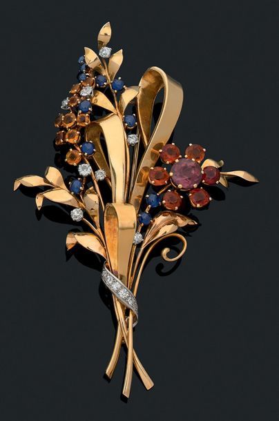 null Grande broche «bouquet de fleurs»
Citrines, saphirs et diamants, or jaune 18k...