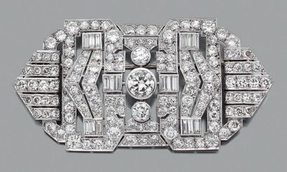 null Broche - pendentif "plaque"
Diamants ronds, diamants de taille ancienne et baguettes,...
