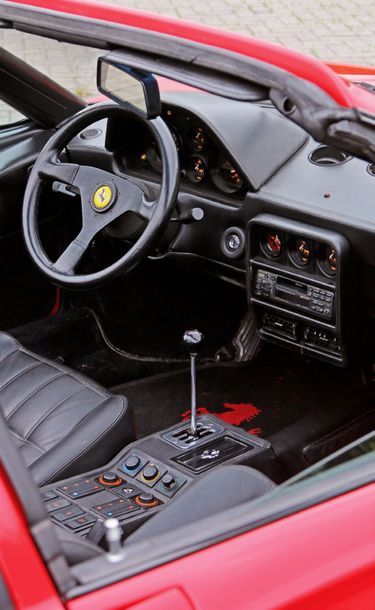 Ferrari 328 GTS 1985 Bel état général et faible kilométrage
Plus de 30 ans et toujours...