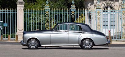 Bentley S3 1963 Rare Bentley S3 livrée neuve en France
Version la plus évoluée de...