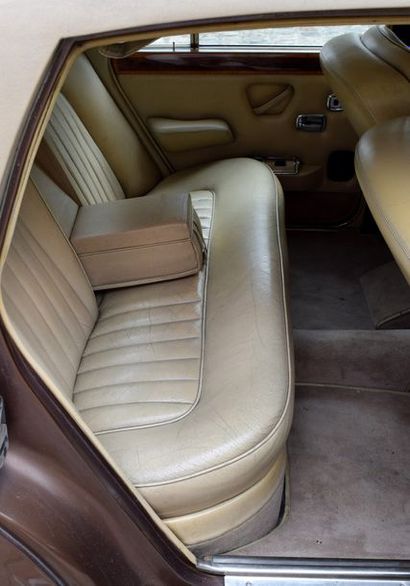 ROLLS-ROYCE Silver Shadow I 1976 Rare première main française
Etat d’origine exceptionnel
Près...