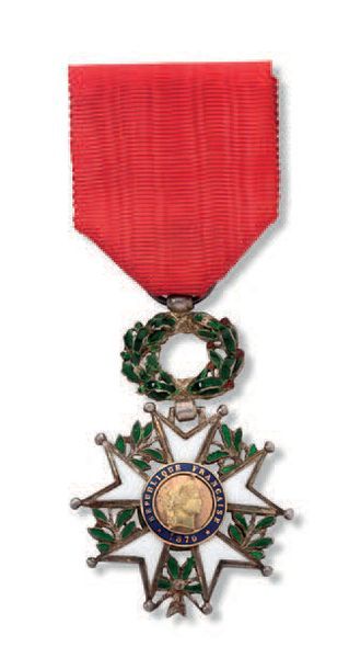 null France. Ordre de la Légion d'honneur, instituée en 1802. Croix de chevalier.
Troisième...