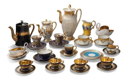 Varia (Epinal, Limoges, Vienne...) A set of 11 cups and saucers, 1 milk-jug, 3 coffeemakers...