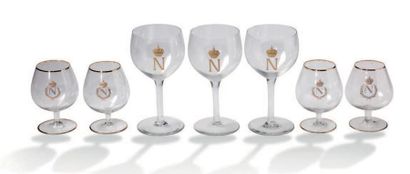 null Réunion de 7 verres au chiffre «N».
A set of 7 glasses with Napoleon Imperial...