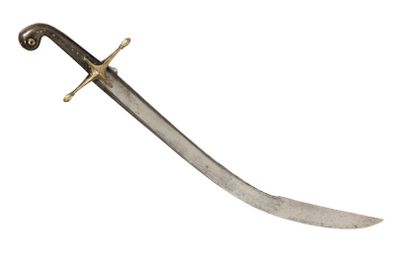 null Sabre oriental dit Pala.
Oriental sword, Pala, end of the XVIIIth c.
Poignée...