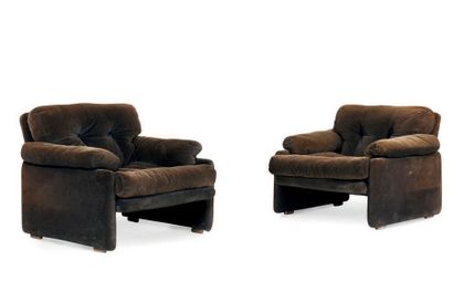 AFRA (1937) & TOBIA (1935) SCARPA Paire de fauteuils dits Coronado
Velours, bois
75...