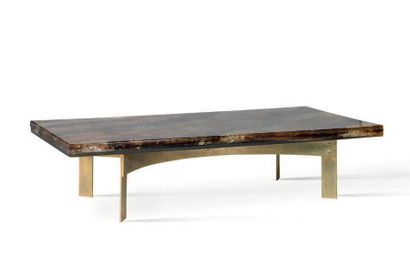 GILLES CHARBIN (XXEME) Table
Résine, laiton
29 x 120 x 6é cm.
Circa 1980