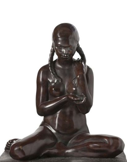 PIERRE-ROBERT CHRISTOPHE (1881-1971) Jeune femme

Bronze, signé sur la terrasse,...