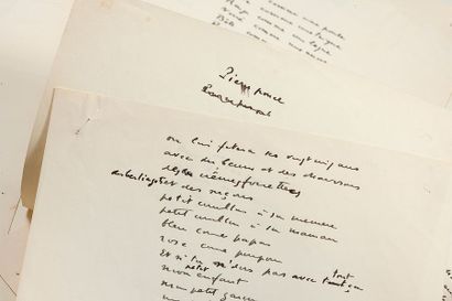 SOUPAULT Philippe (1897-1990) Ensemble de 32 poèmes appartenant au recueil «Chansons»...