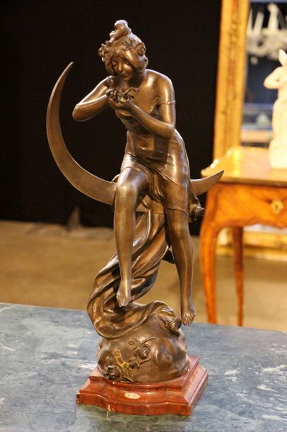 null Julien CAUSSÉ (1869-1909)

Avril

Sujet en bronze à patine brune, signé et titré.

Sur...