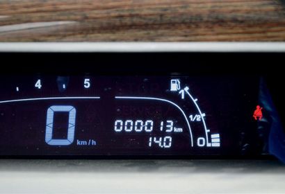 2012 – CITROËN C6 V6 HDI EXCLUSIVE Seulement 13 km d’origine Etat neuf Pack Lounge...