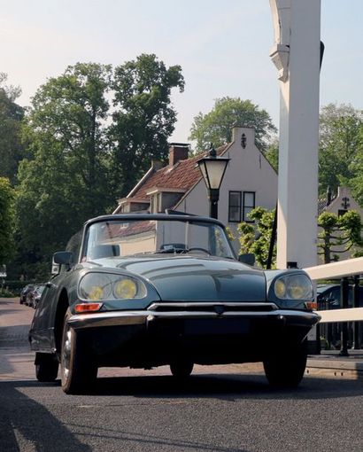 1968 - CITROËN DS 21 CABRIOLET Authentique Cabriolet Chapron Usine
estauration ancienne...