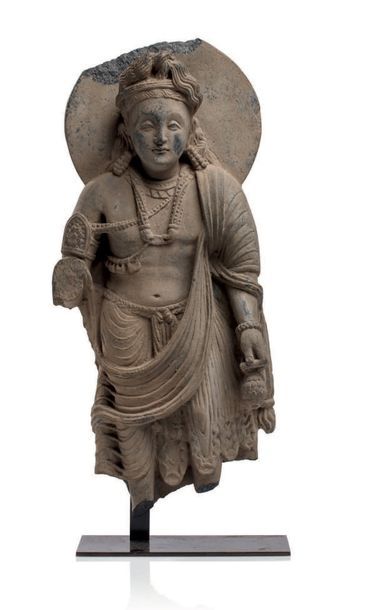 Dans le style de l’art Gréco-bouddhique du Gandhara XXe siècle 
Sujet en schiste...