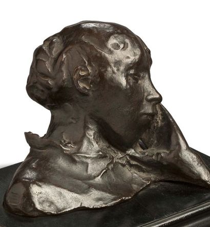 Edgar DEGAS (1834-1917) 
Tête appuyée sur une main, vers 1885-1888
Bronze, signé...