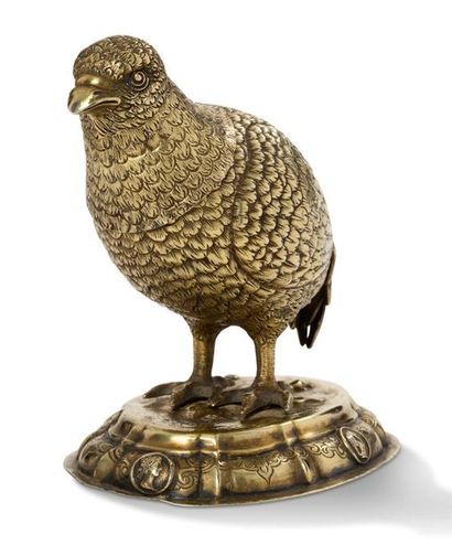 RÉCIPIENT À BOIRE 
BREAKING RECOVERY in the shape of a quail in repoussé and gilded...