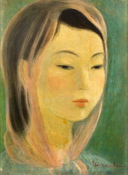 VU CAO DAM (1908-2000) Jeune femme
Huile sur carton, signée en bas à droite
33.5...