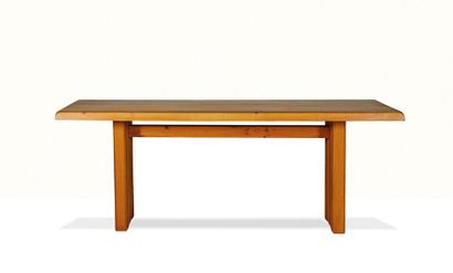 Pierre CHAPO (1927-1986) 
Table T14 B Orme, métal
74 x 182 x 70 cm.
Circa 1970
Dining...