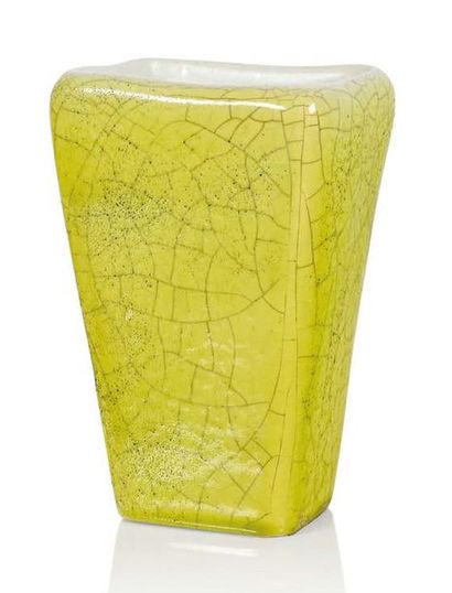 DENISE GATARD (1908-1992) Vase
Céramique
Monogrammé
18 x 10 cm.
Circa 1960